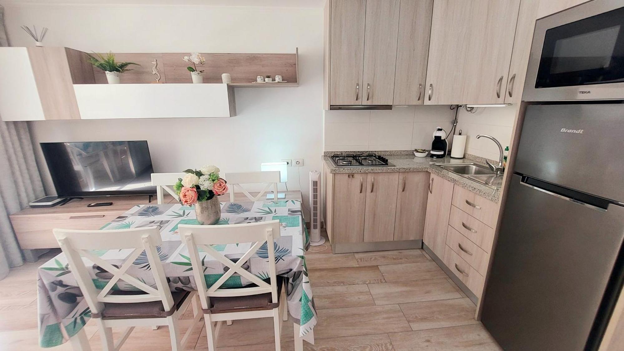 Apartamento Margarita Con Piscina En Playa Honda, Playa Las Americas Arona  Exterior foto